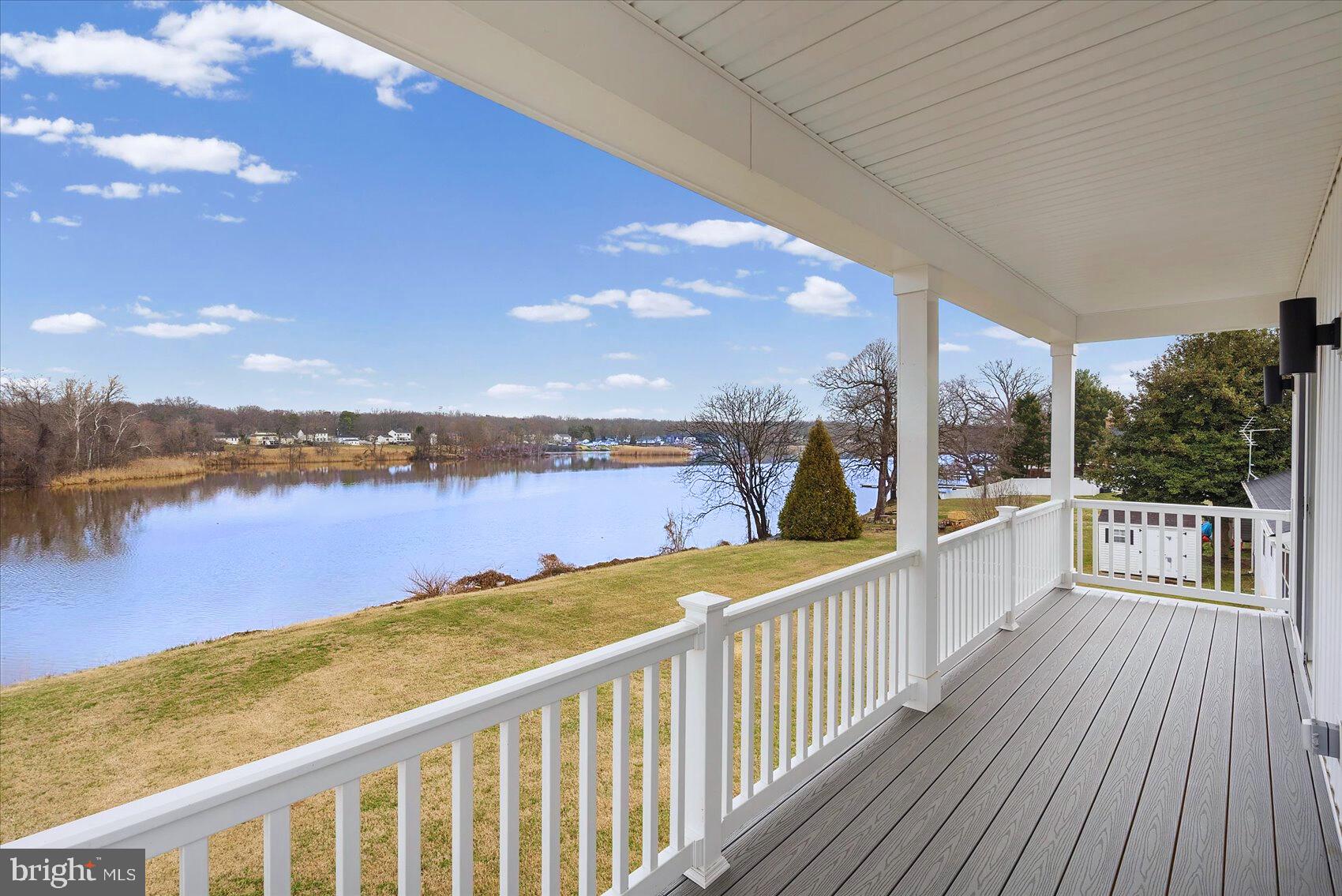 BIRD RIVER GROVE - Residential