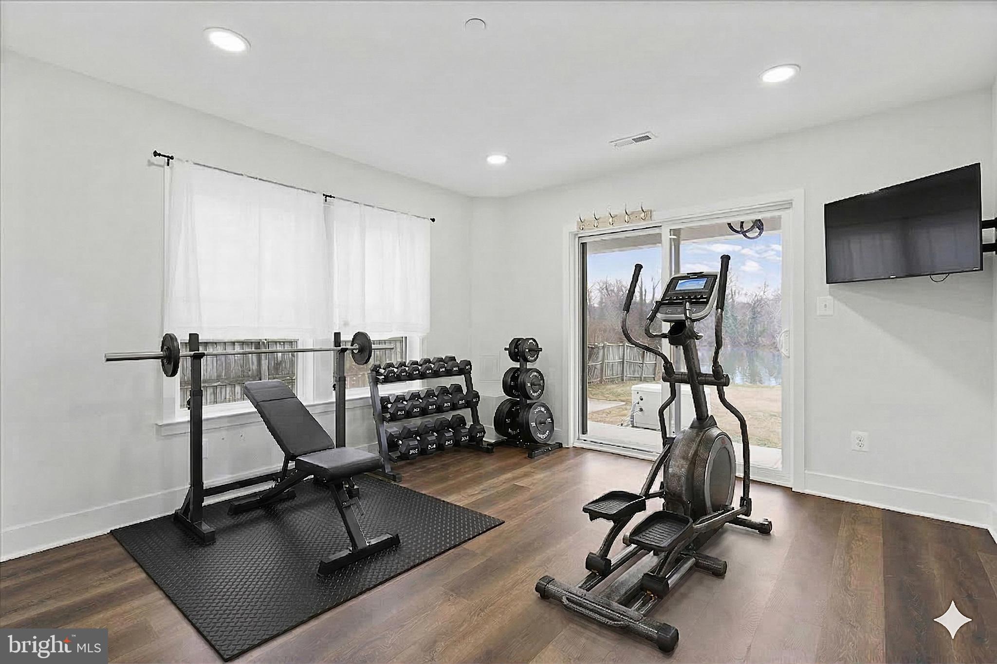 BIRD RIVER GROVE - Residential