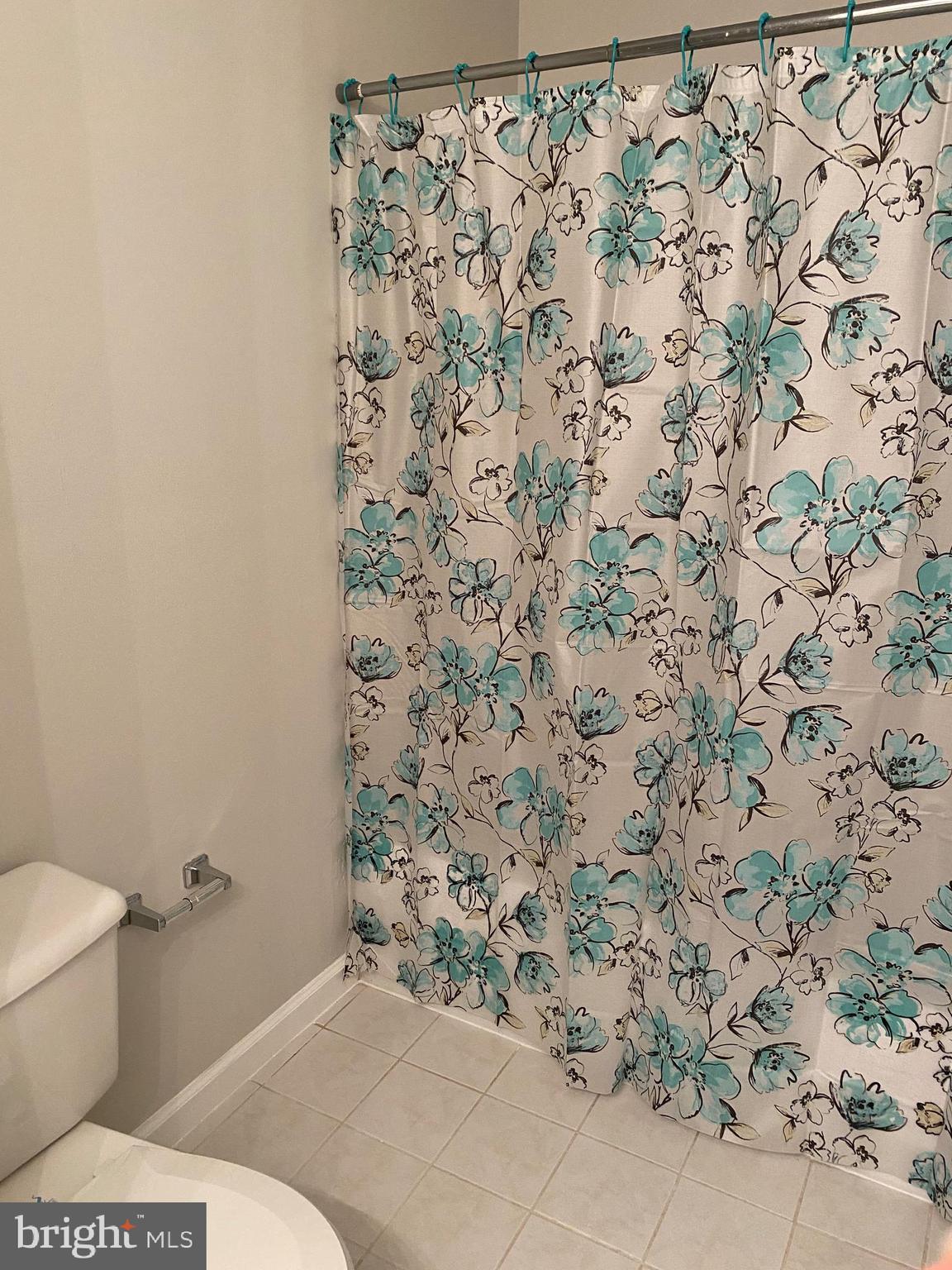 HILLANTRAE - Residential