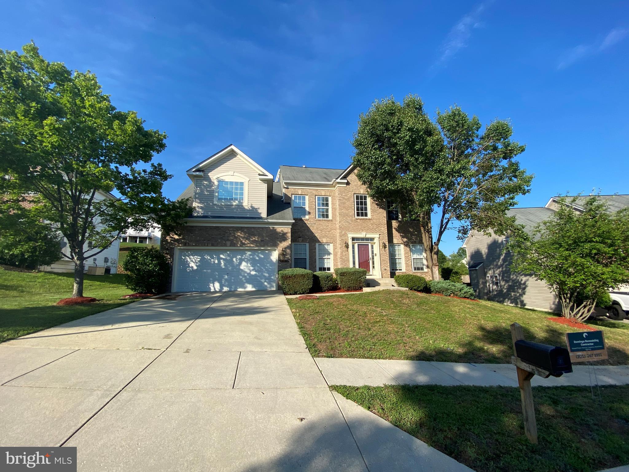 HILLANTRAE - Residential