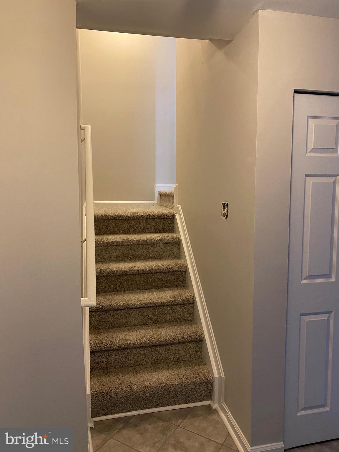 HILLANTRAE - Residential