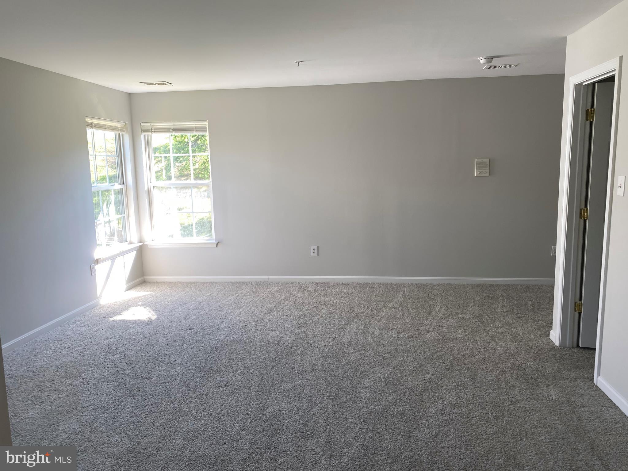 HILLANTRAE - Residential