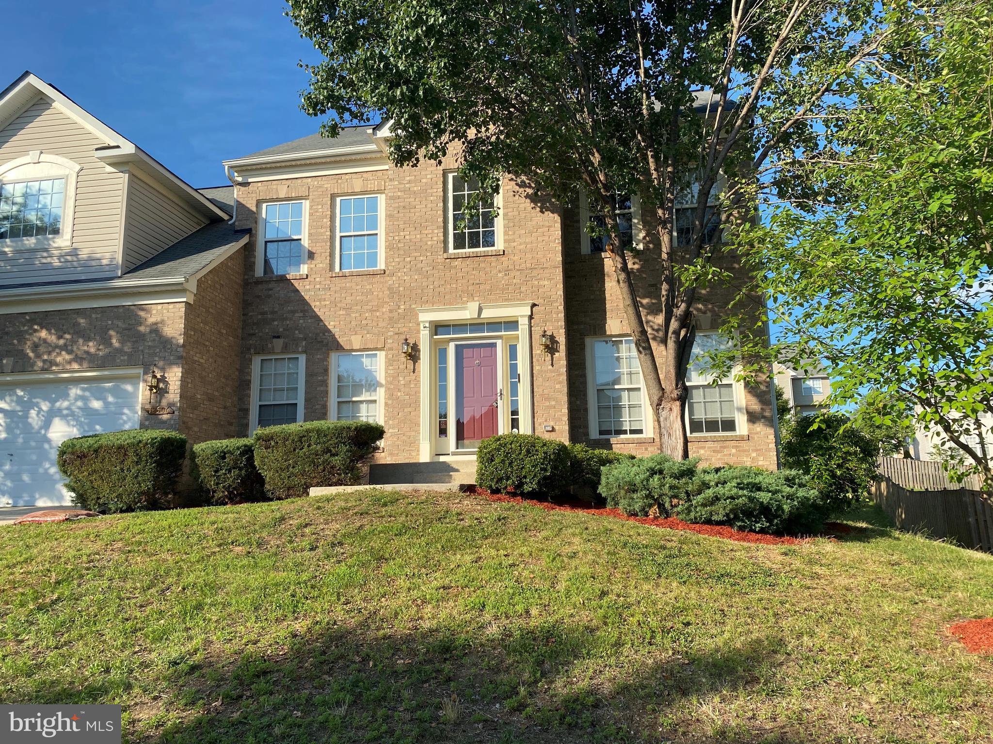 HILLANTRAE - Residential