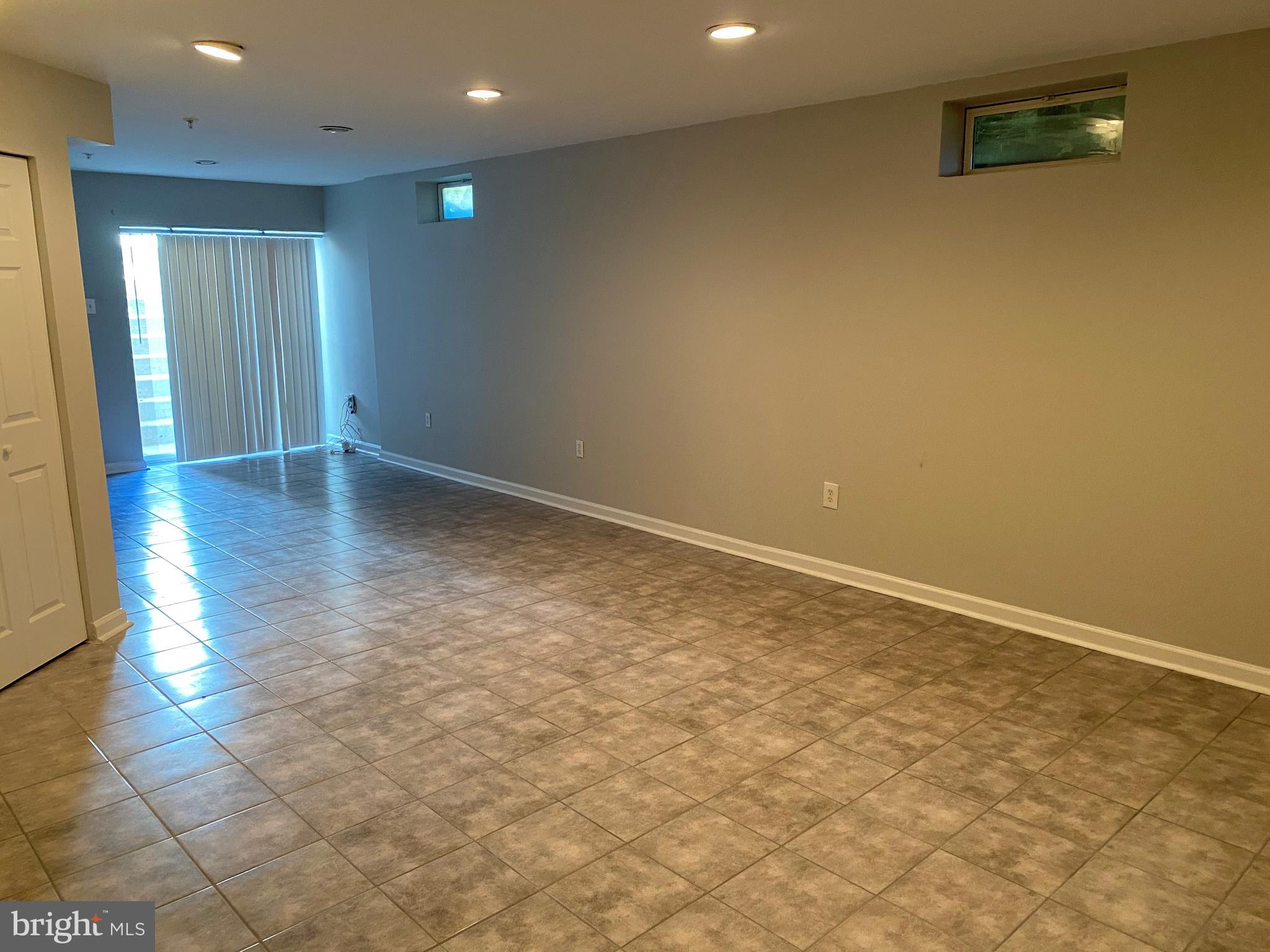 HILLANTRAE - Residential