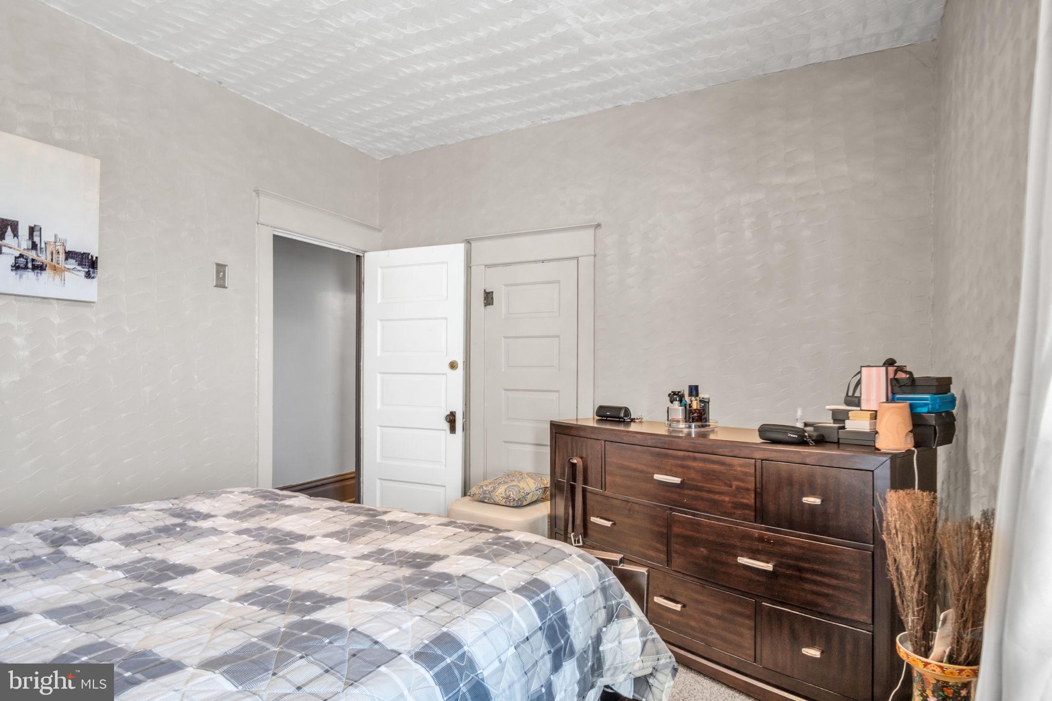 HARRISBURG CITY - Residential