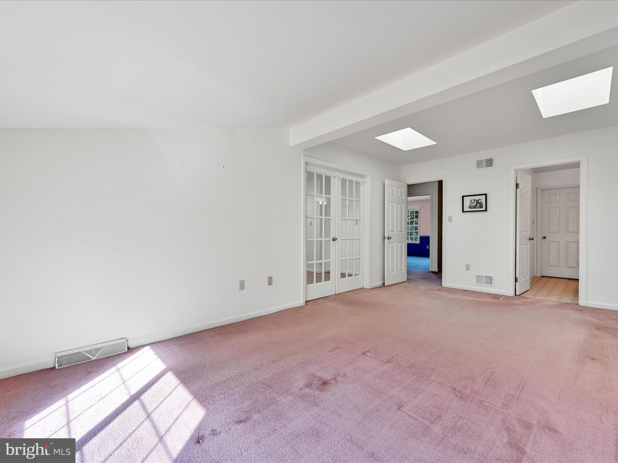 HILLTOP - Residential