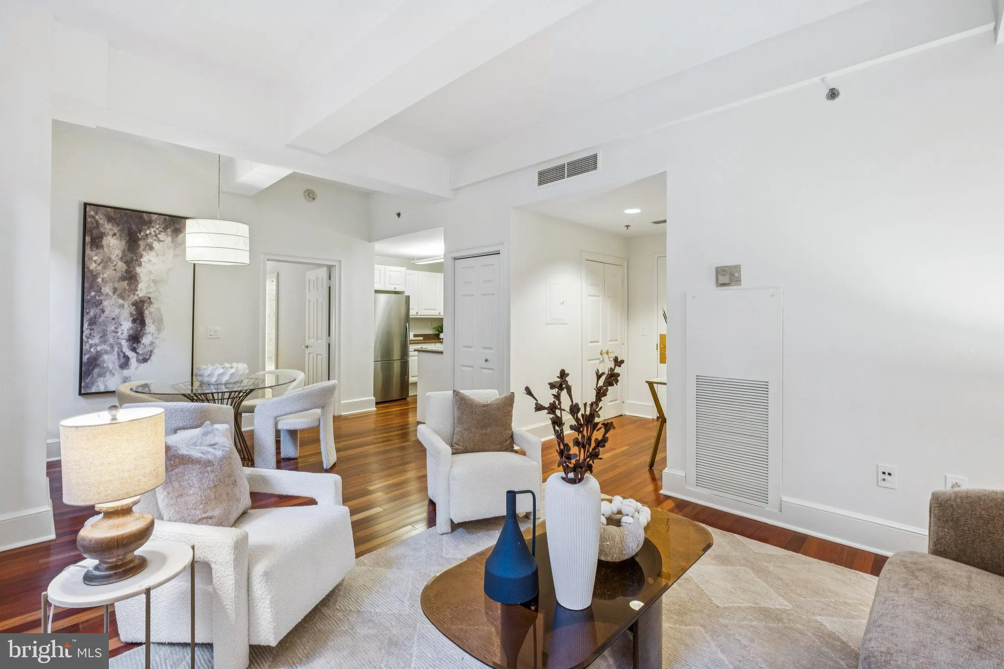 Philadelphia, Pennsylvania 19102, United States, 1 Bedroom Bedrooms, ,1 BathroomBathrooms,Residential,Contingent,200552