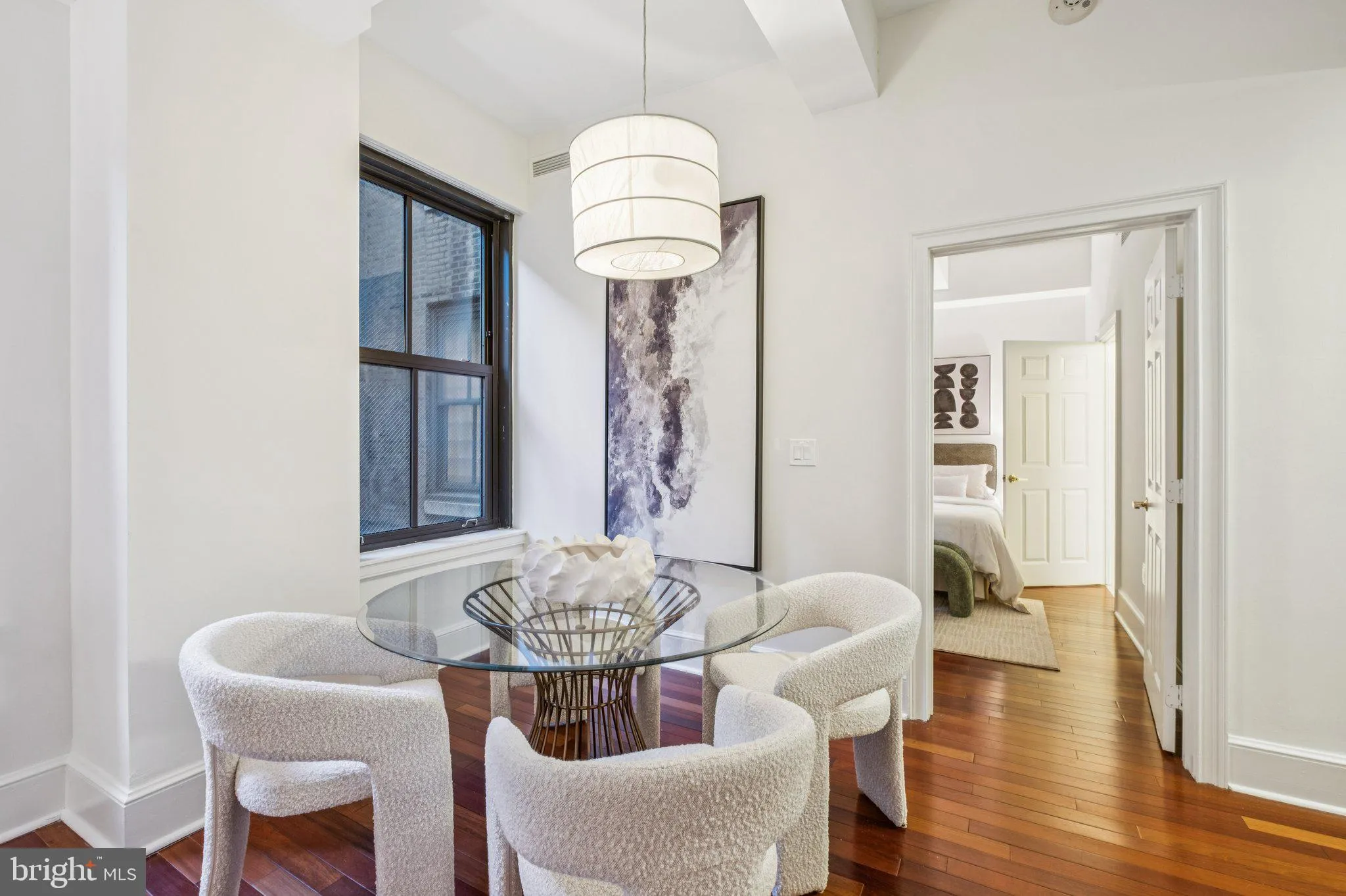 Philadelphia, Pennsylvania 19102, United States, 1 Bedroom Bedrooms, ,1 BathroomBathrooms,Residential,Contingent,200552