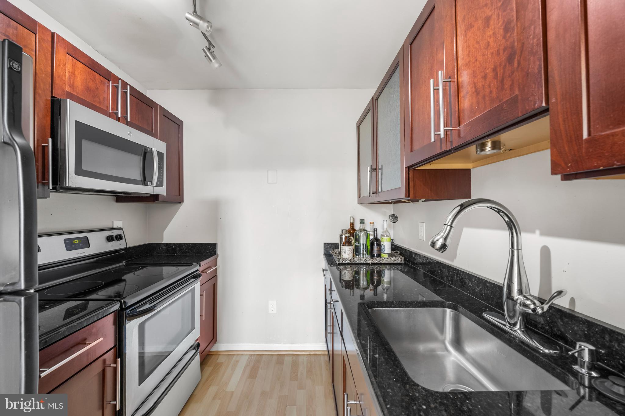 MOUNT VERNON - Residential