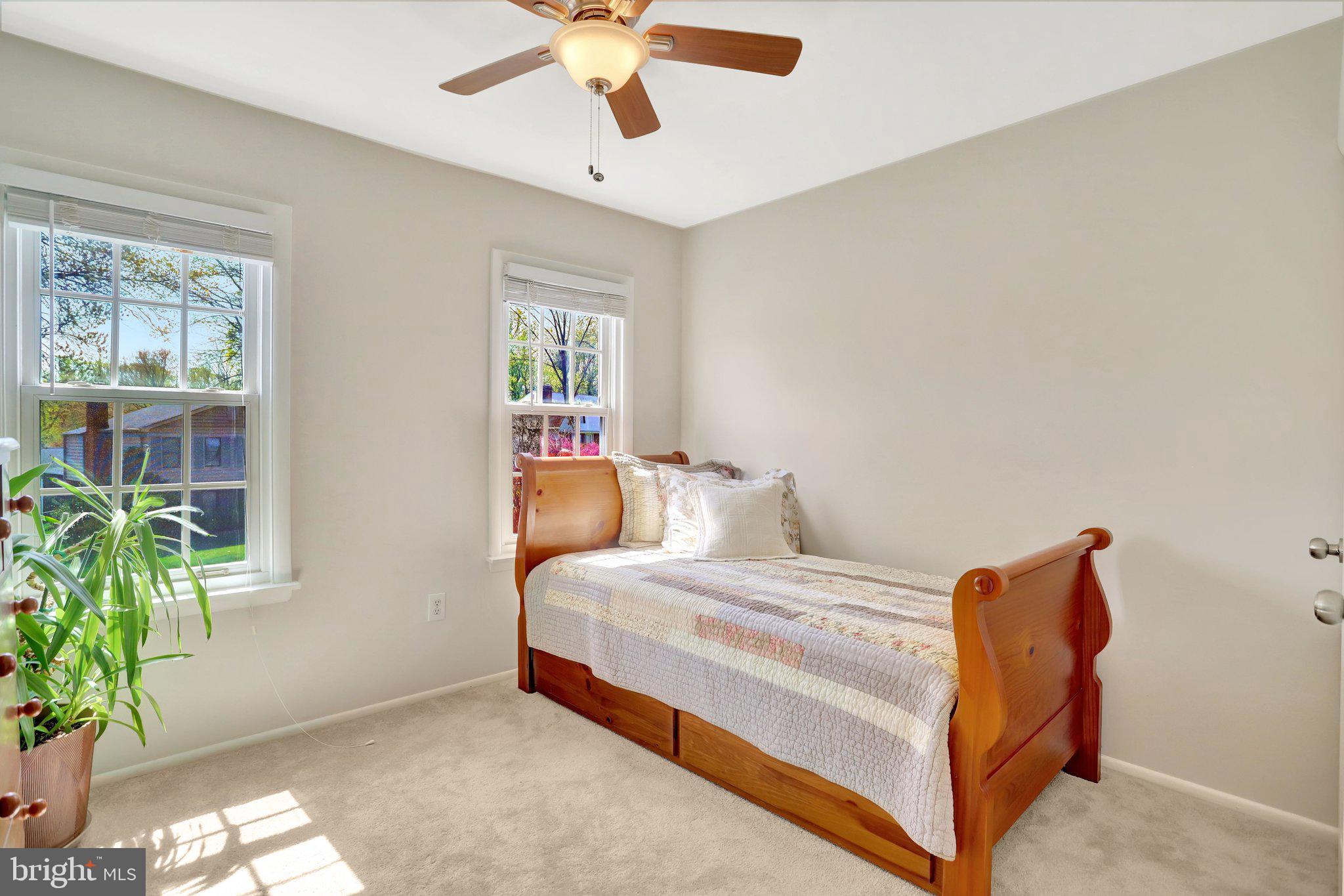 BENT TREE - Residential