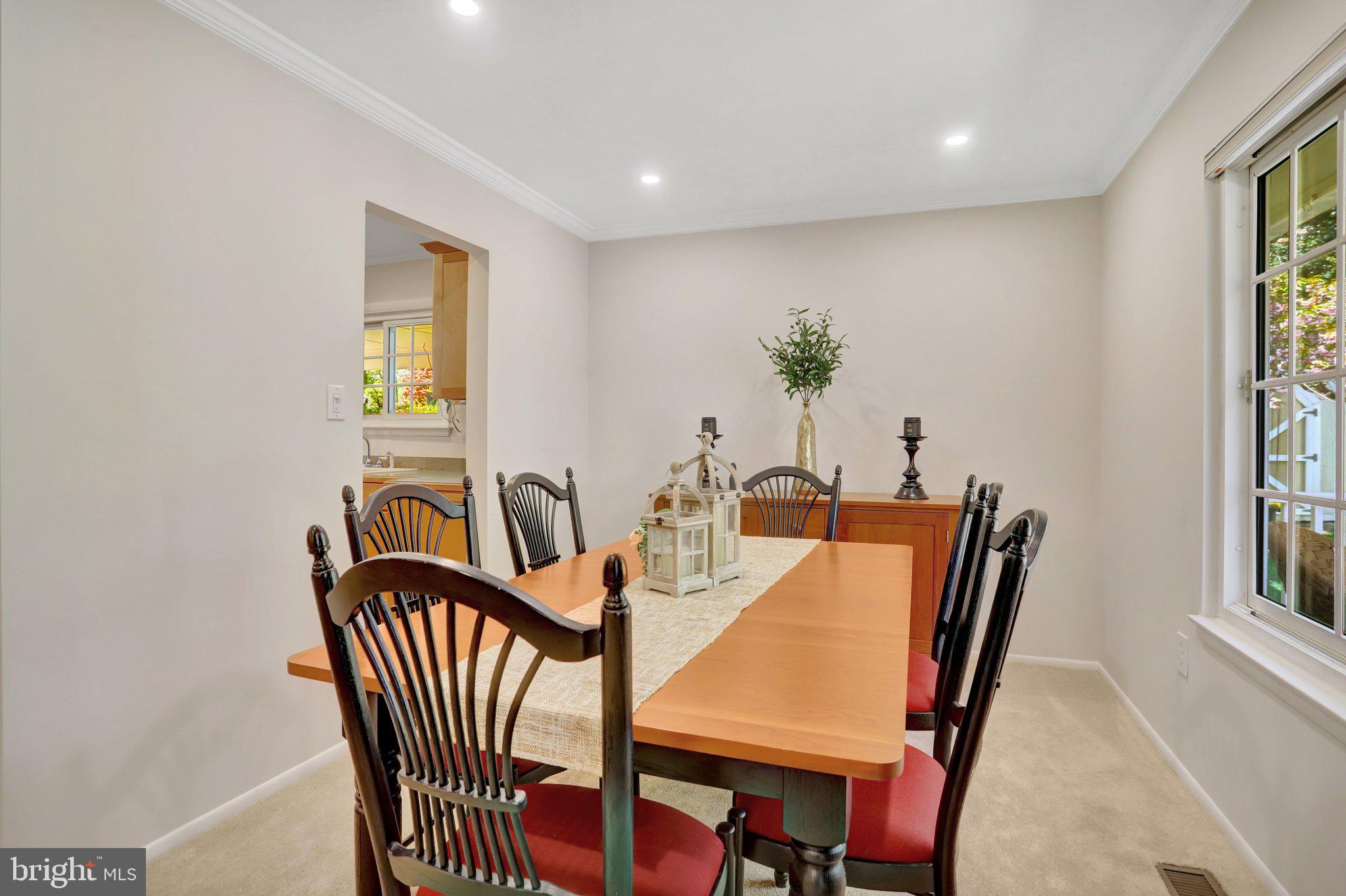 BENT TREE - Residential