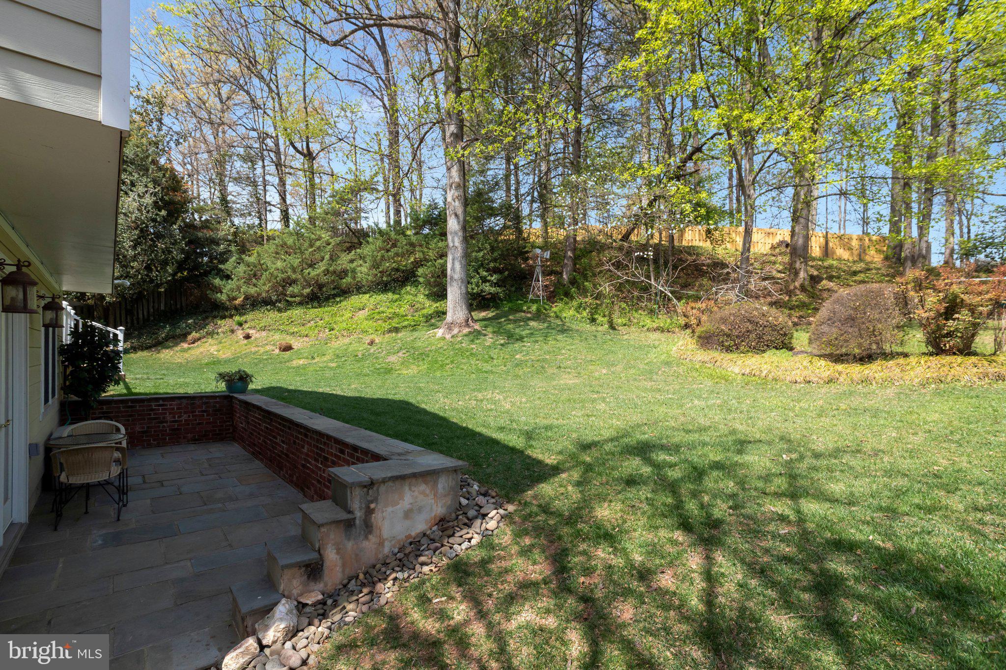 BENT TREE - Residential