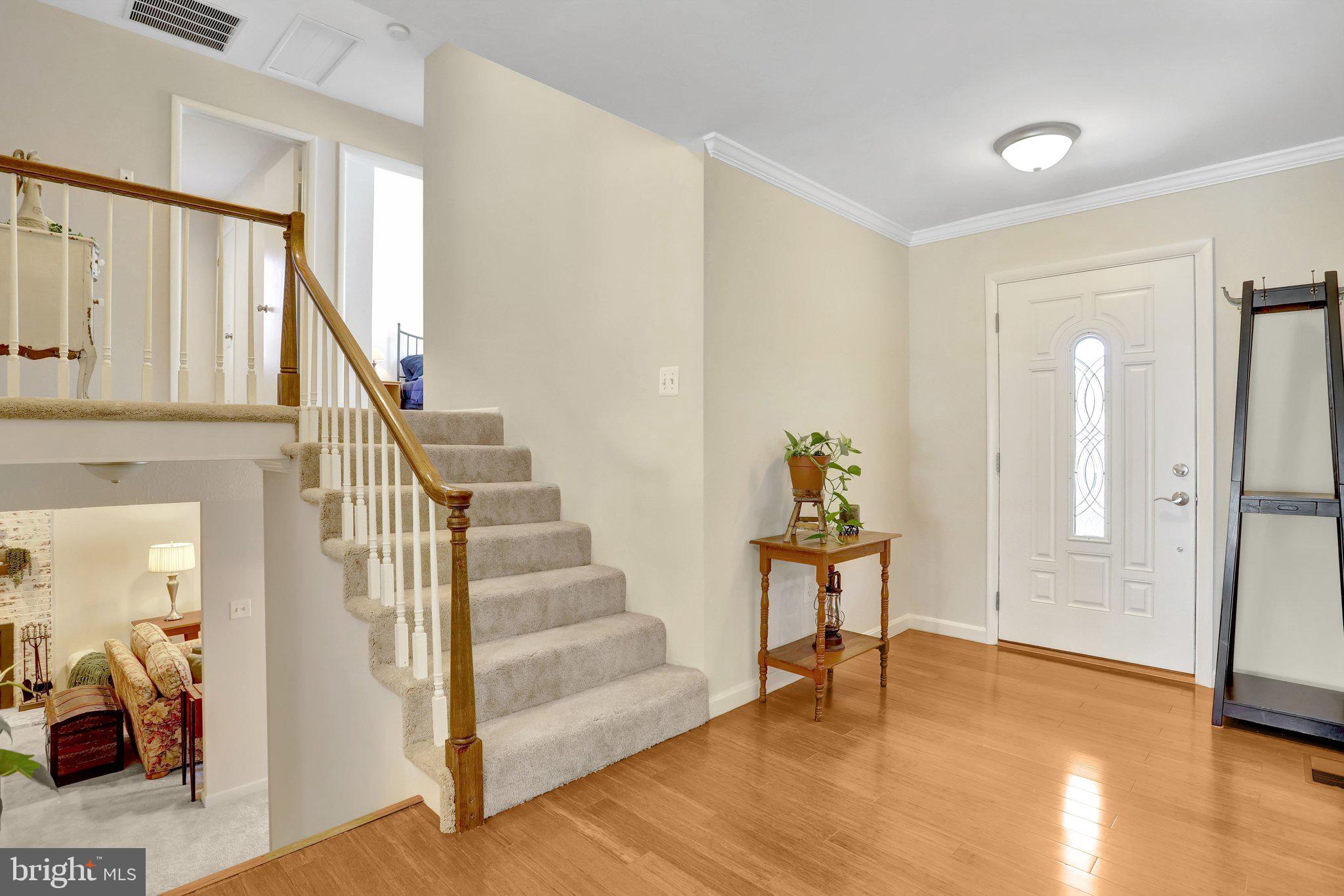 BENT TREE - Residential