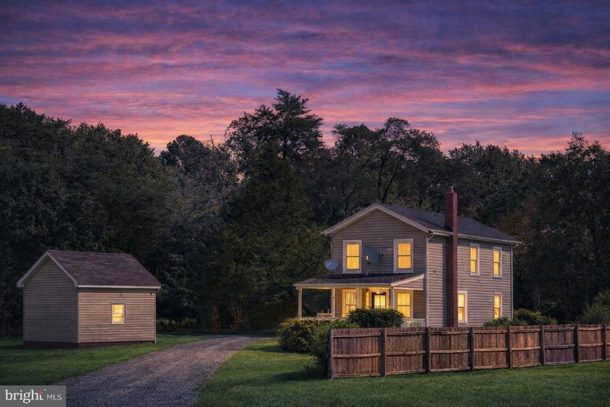 Nice 2 level home (apx 1024 living area) with 2 lots.  NEW carpet, Fresh paint throughout, updated bath, Enormous front porch, NEWER roof, Vinyl windows, Vinyl Siding, Huge shed, Great priced home in great condition.  Adjacent lot  17-A-109B   .29 acre included = total lot size .64 Acre.     New shared septic (discharge system) approved and will be installed in next 5 weeks (apx install date Mar 2nd-Mar 6th).  Seller does not have a survey, although it's believed 9204 Woodfords driveway encroaches.