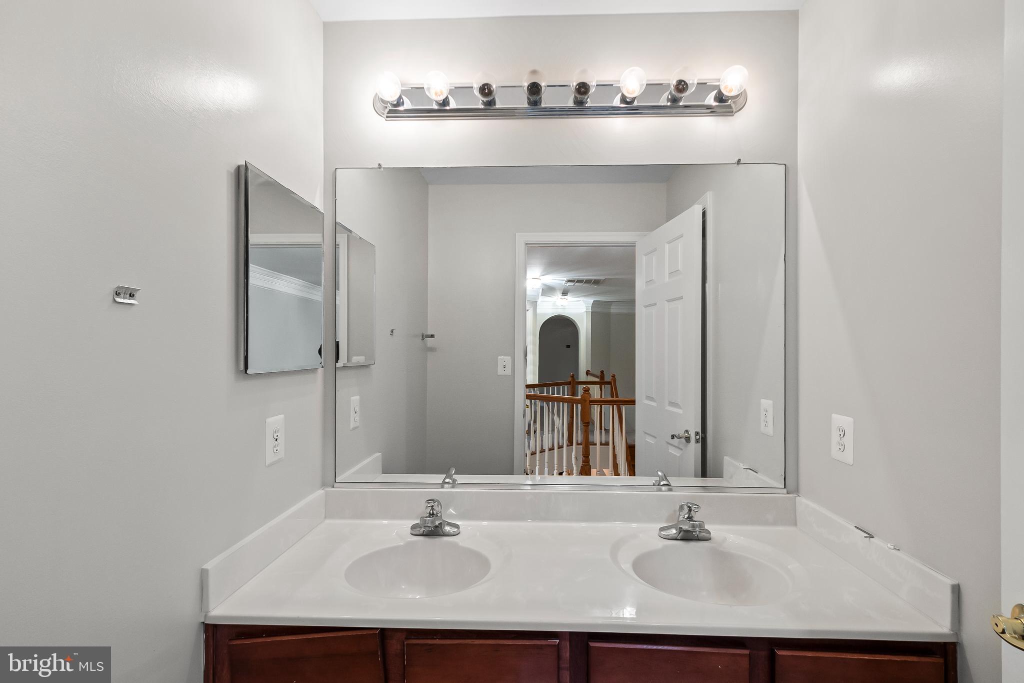 CHELTENHAM - Residential