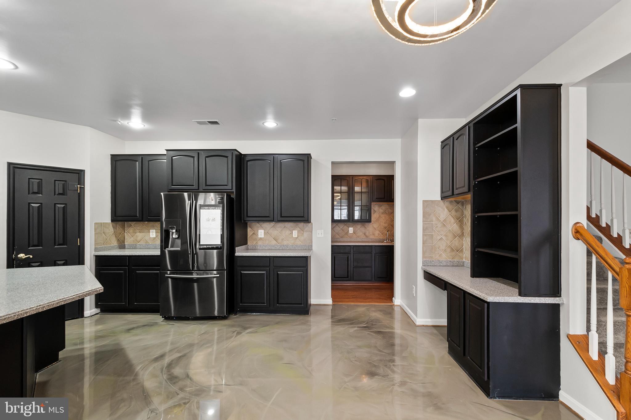 CHELTENHAM - Residential