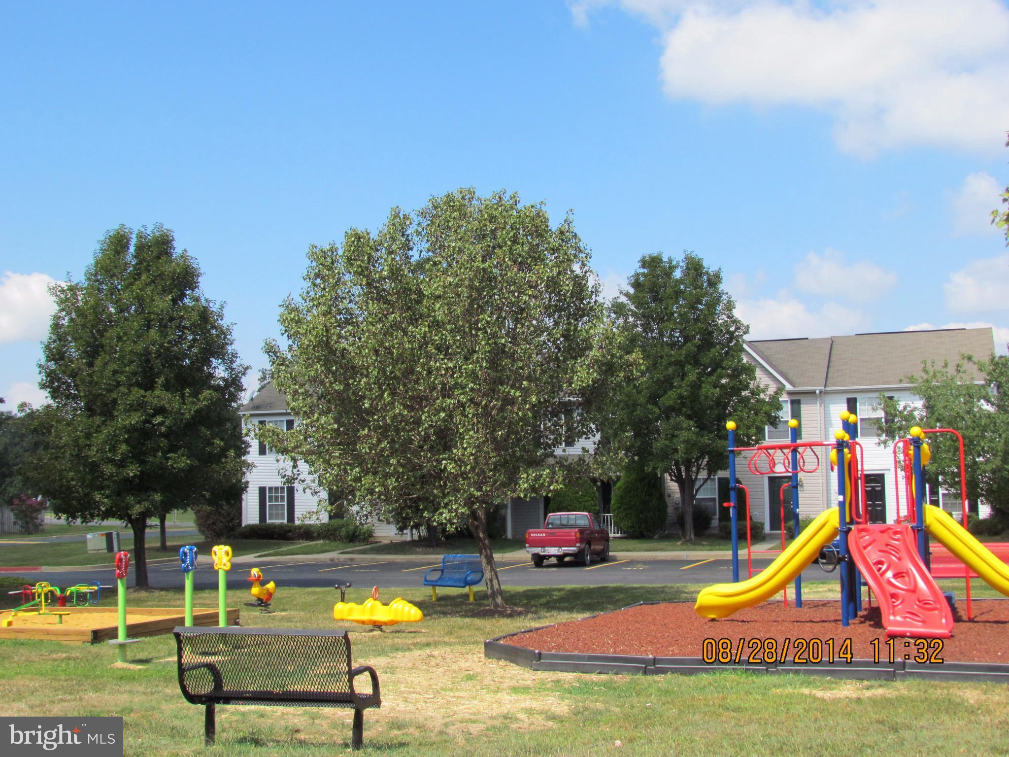 LAUREL GLEN - Residential Lease