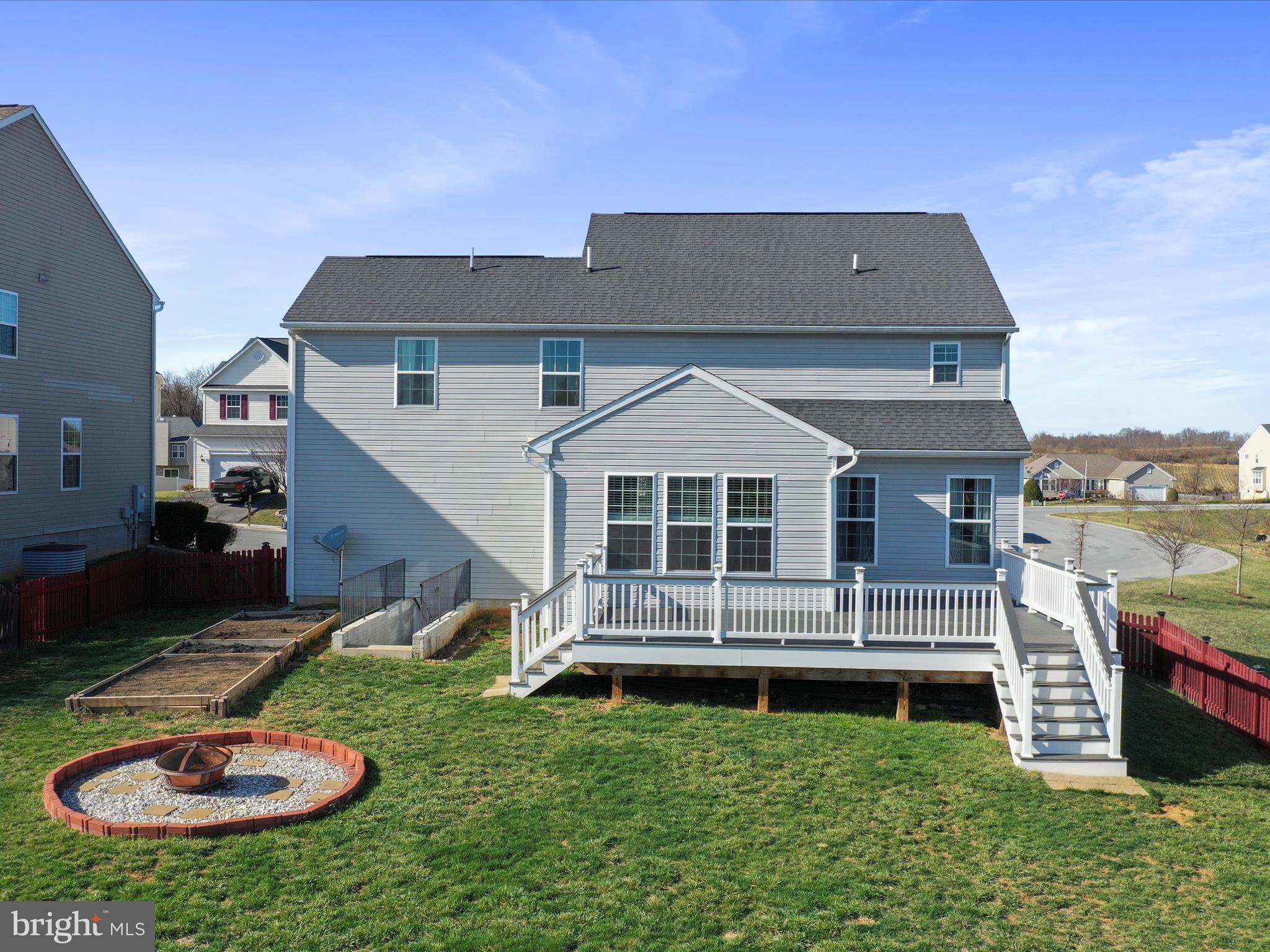 SPRUCE HILL NORTH - Residential