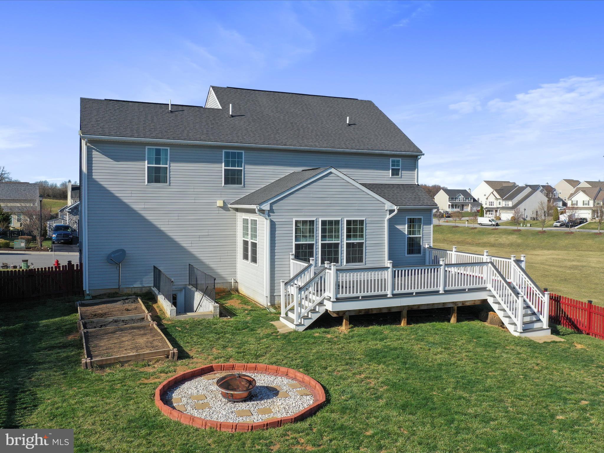 SPRUCE HILL NORTH - Residential