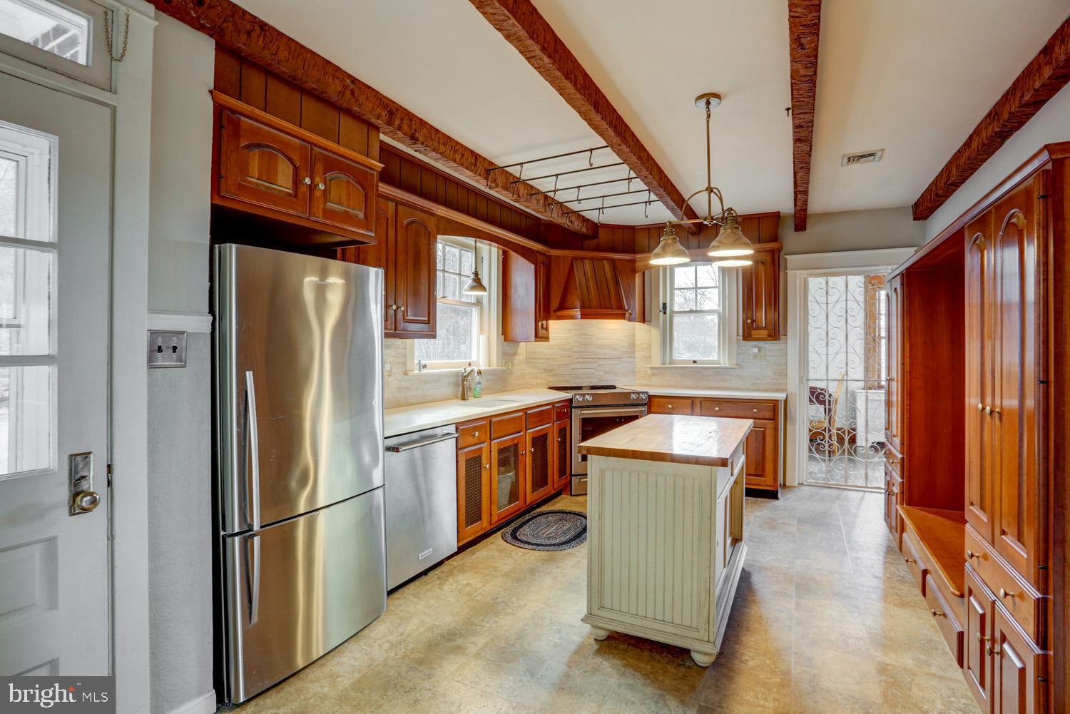 EPHRATA - Residential