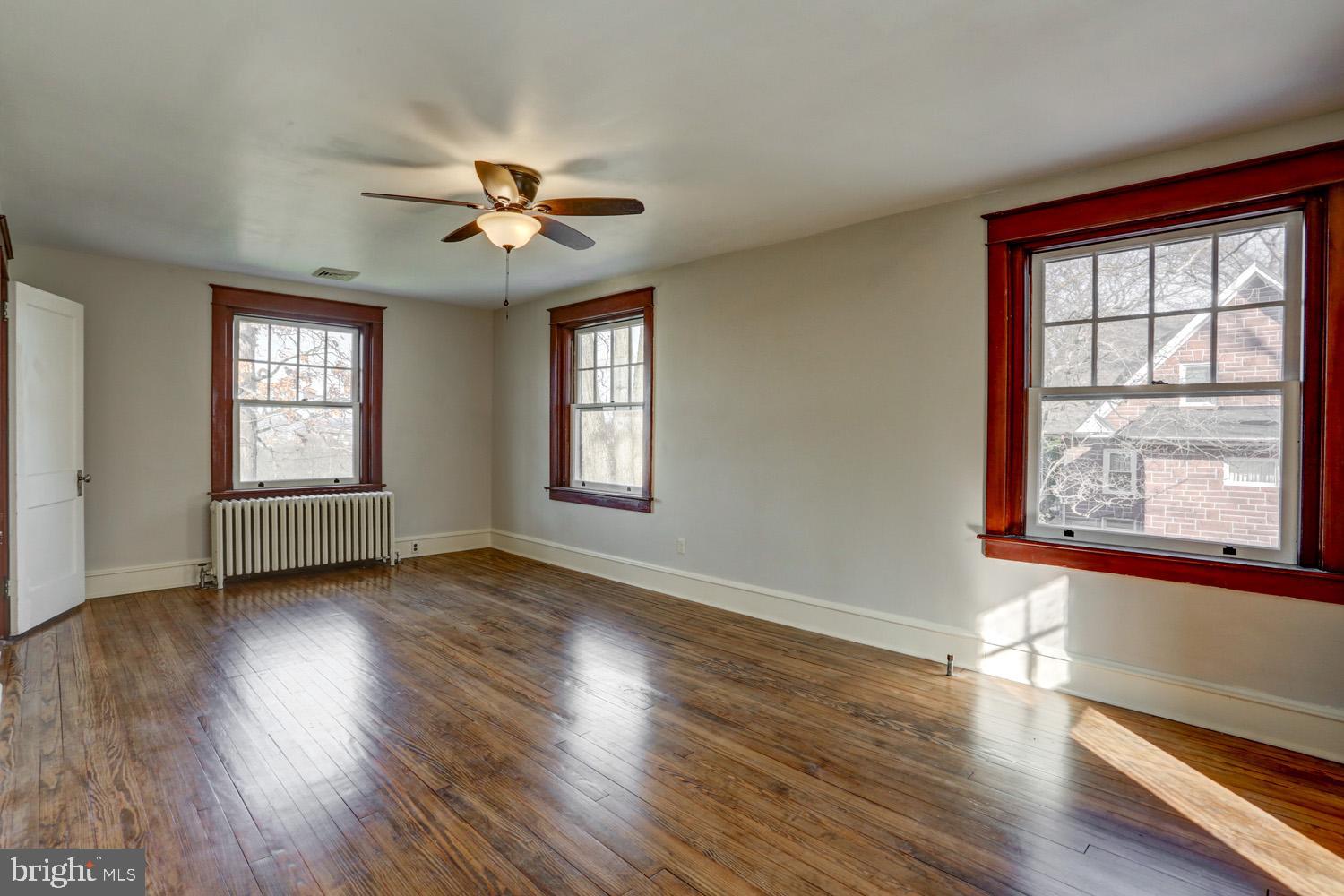 EPHRATA - Residential