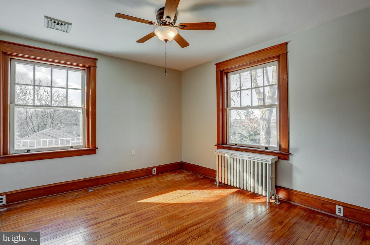 EPHRATA - Residential