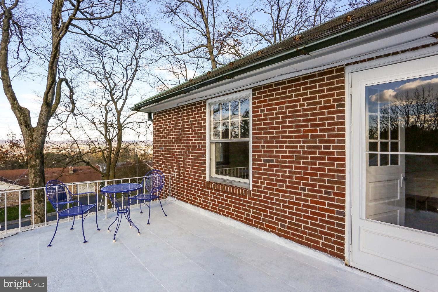 EPHRATA - Residential