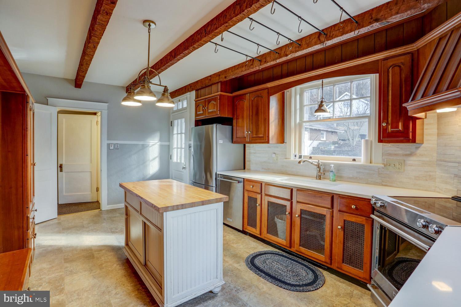 EPHRATA - Residential