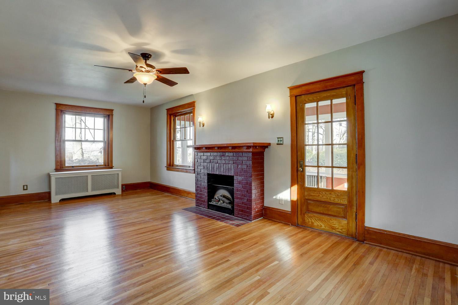 EPHRATA - Residential