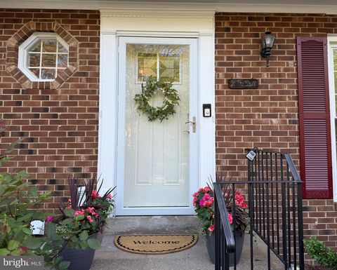 7931 BETHELEN WOODS LANE SPRINGFIELD VA 22153