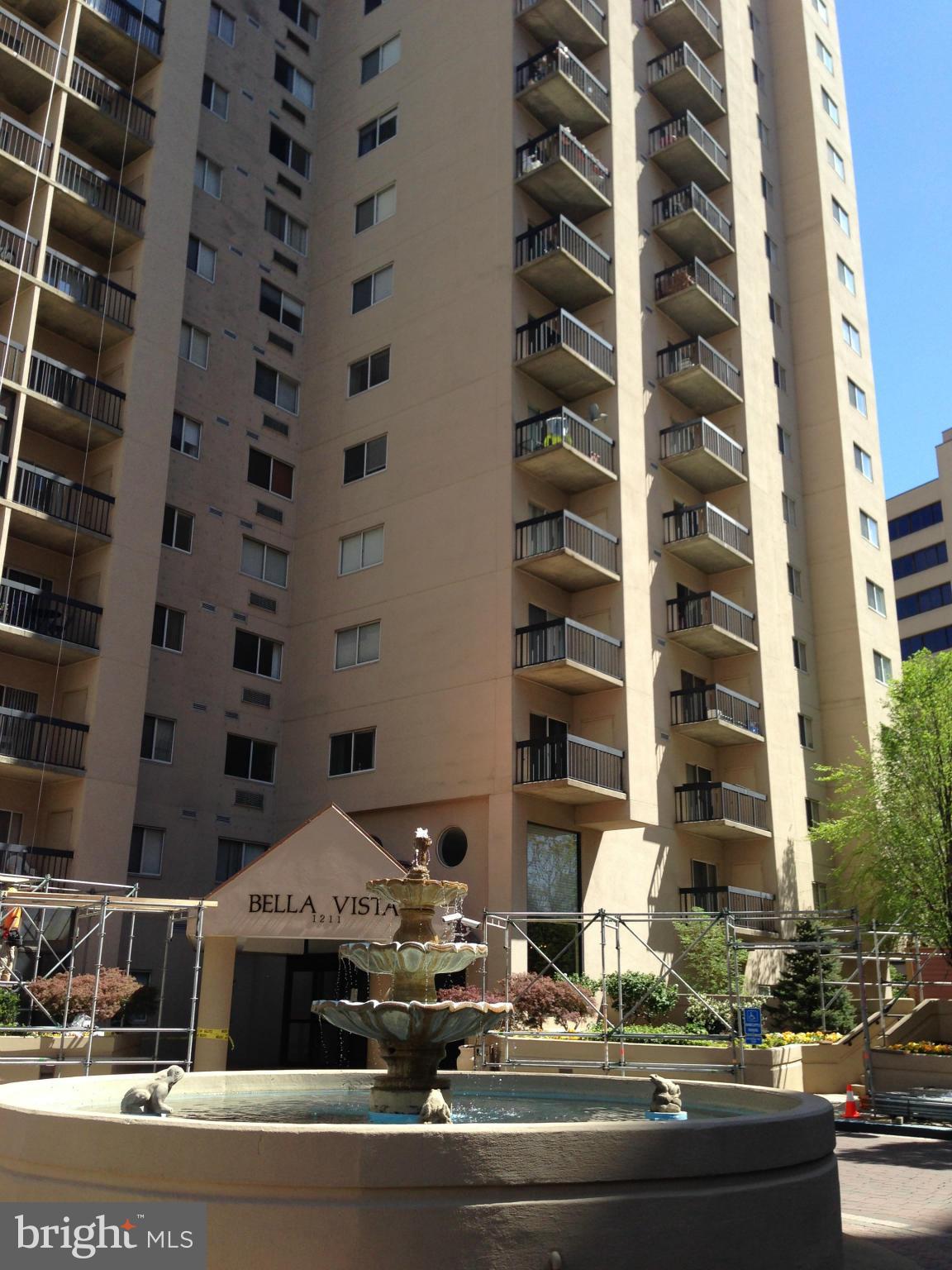 BELLA VISTA - Residential Lease