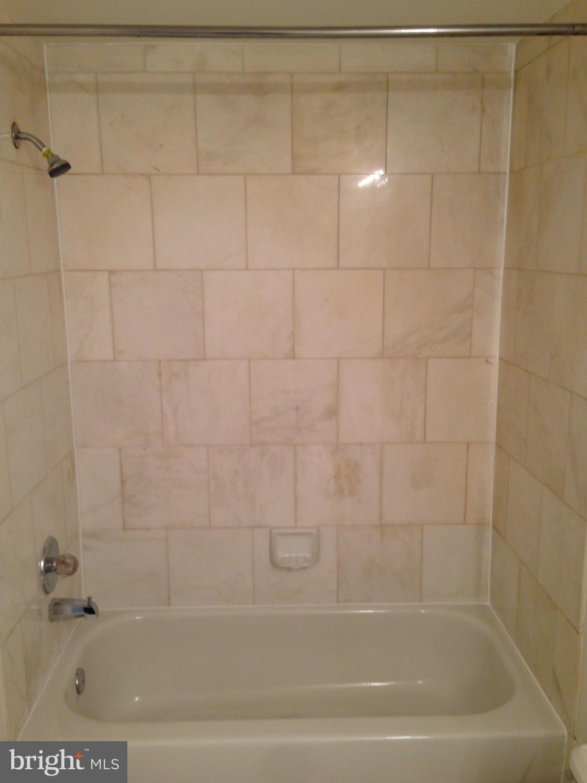 BELLA VISTA - Residential Lease