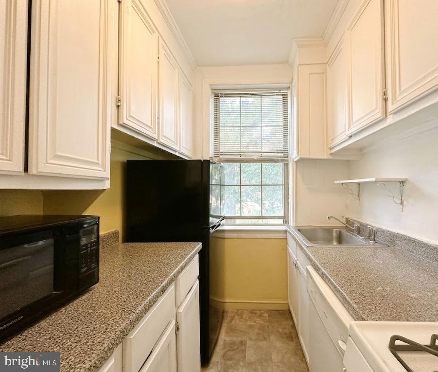 1404 TUCKERMAN STREET NW 202