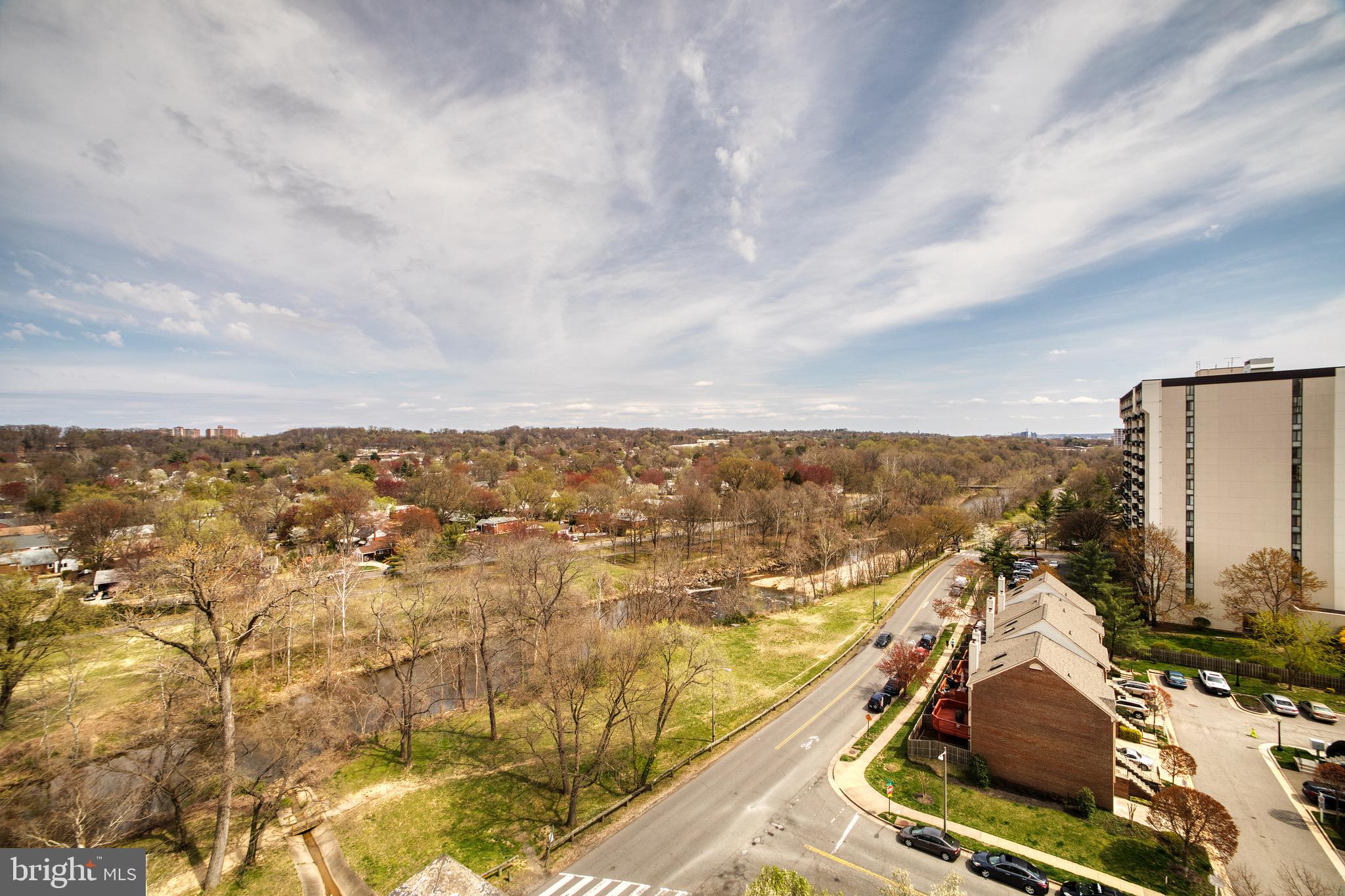 PAVILION ON THE PARK - Residential