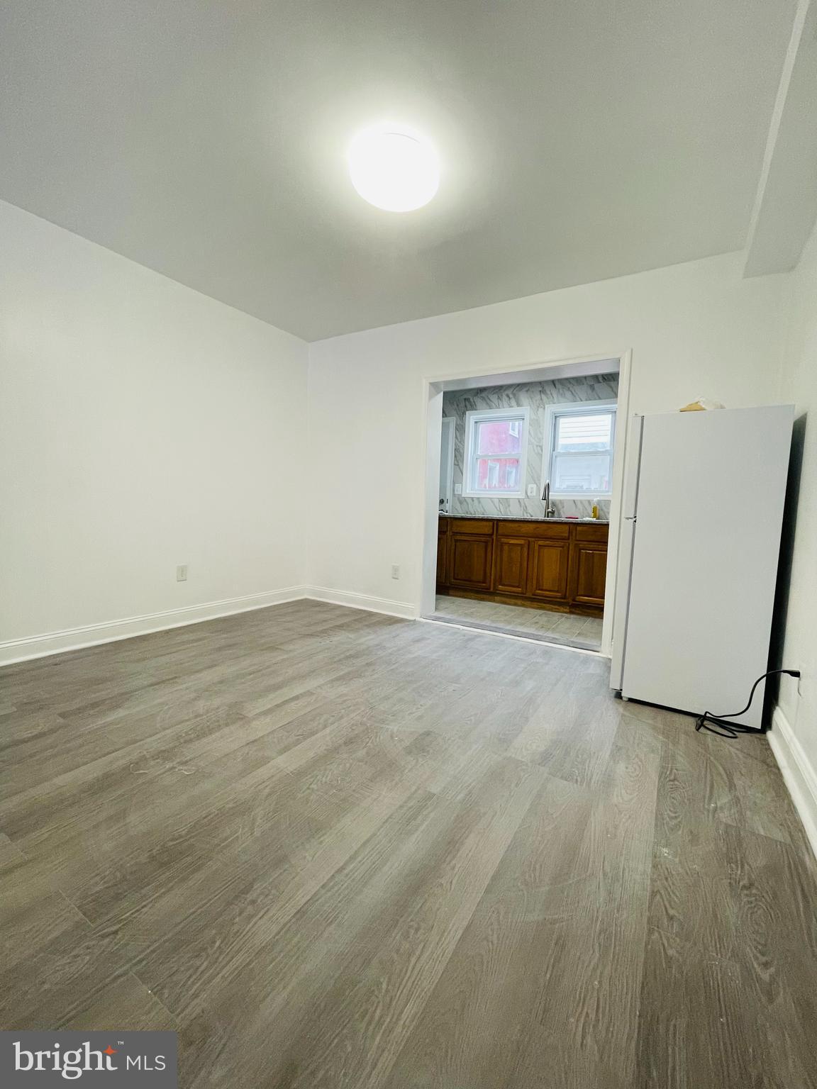 KENSINGTON - Residential