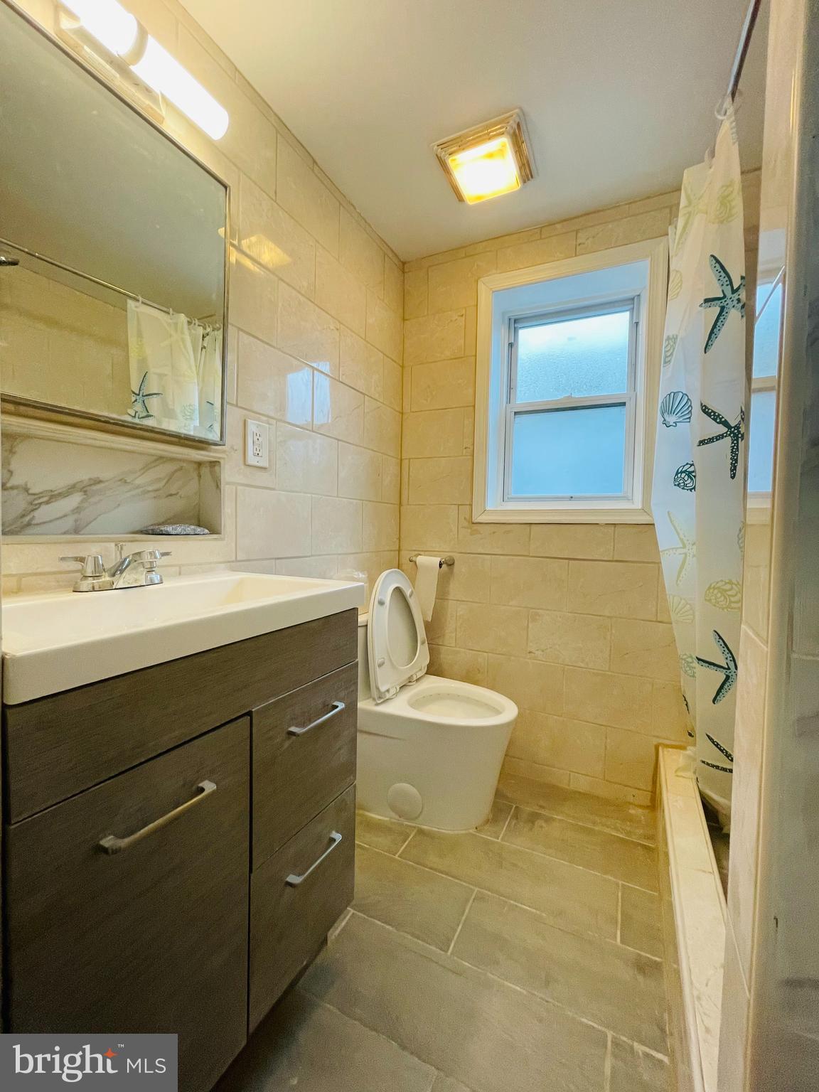 KENSINGTON - Residential