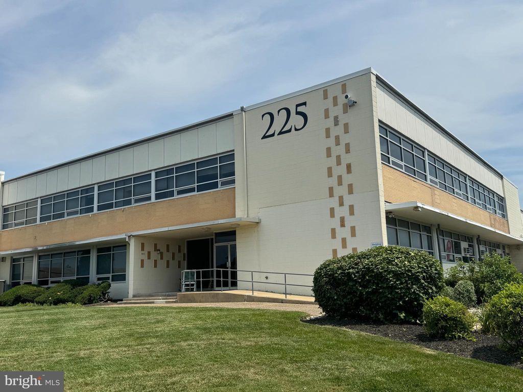 Photo of 225 Lincoln Highway #BLDG A, UNIT 18, FAIRLESS HILLS, PA 19030 (MLS # PABU2105154)