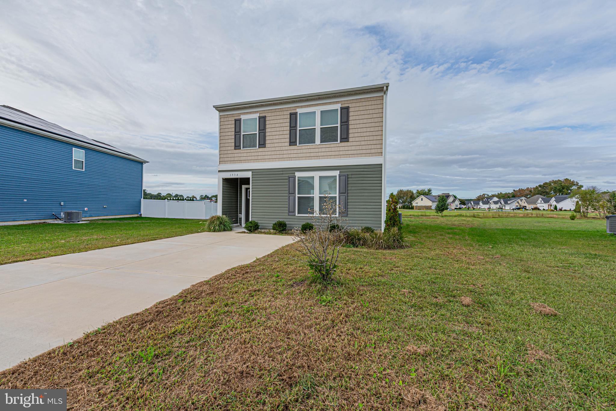 SOUTHERN FLDS - Residential