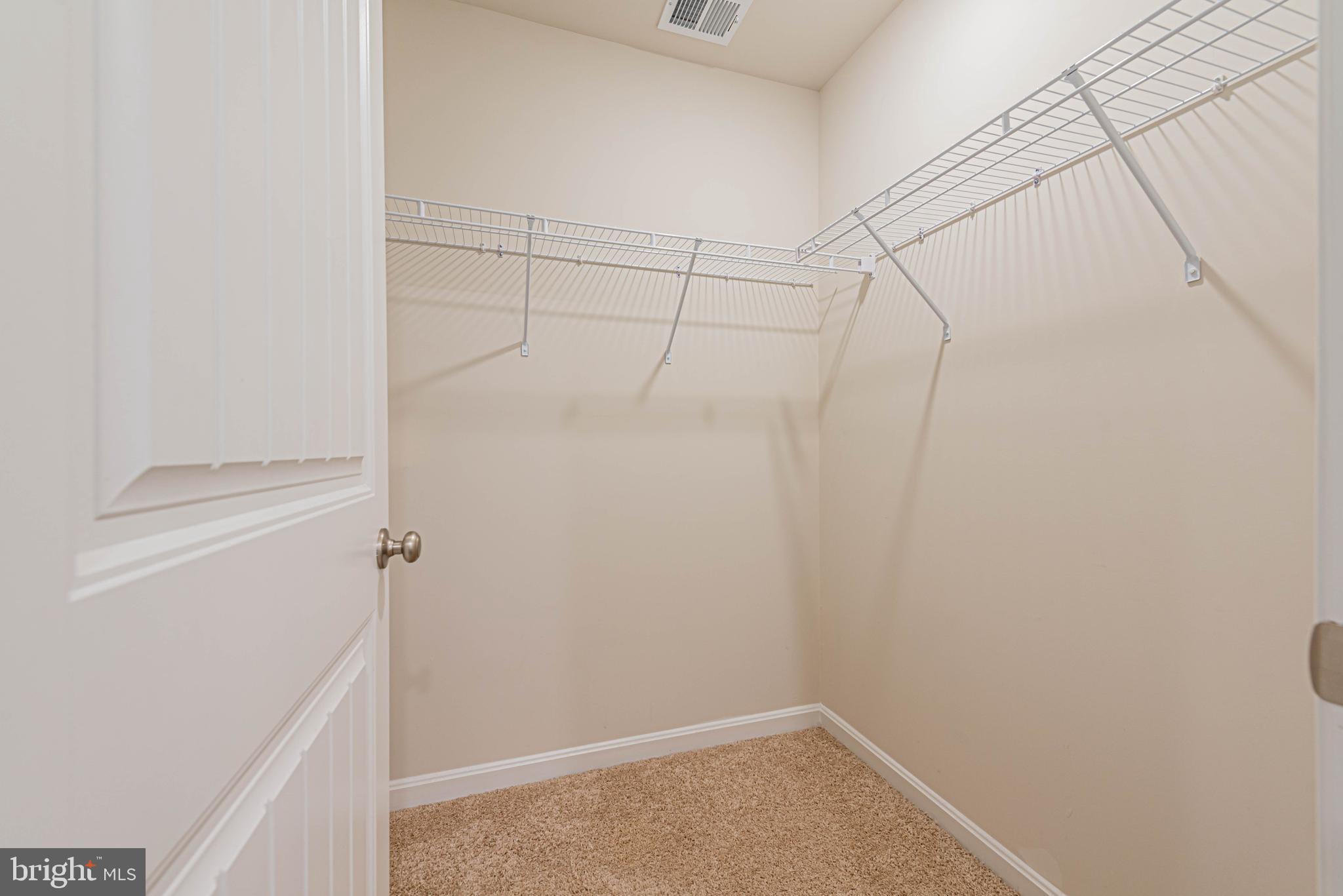 SOUTHERN FLDS - Residential