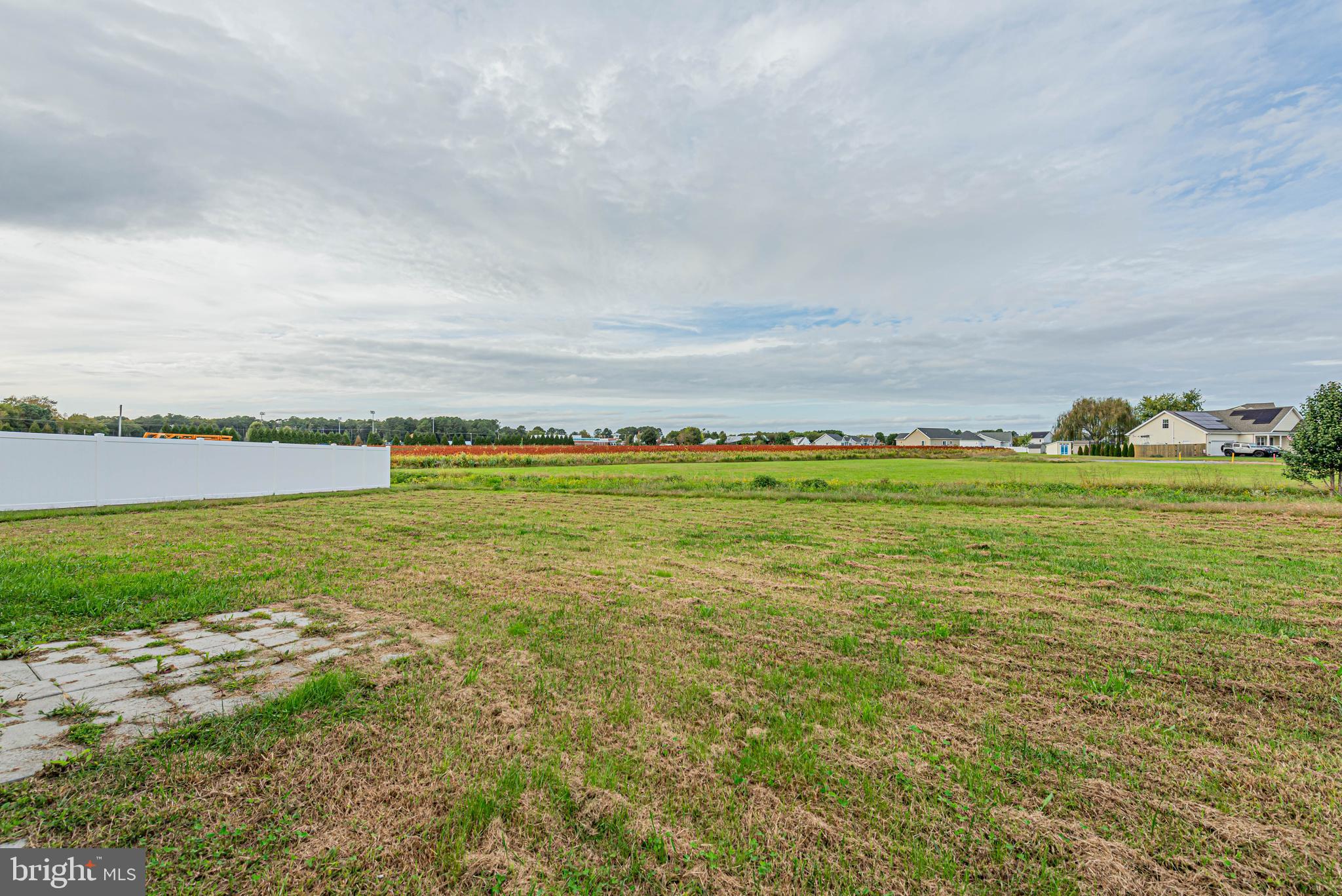 SOUTHERN FLDS - Residential