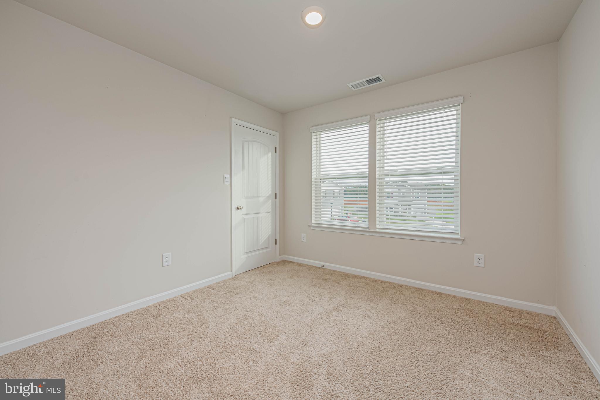 SOUTHERN FLDS - Residential