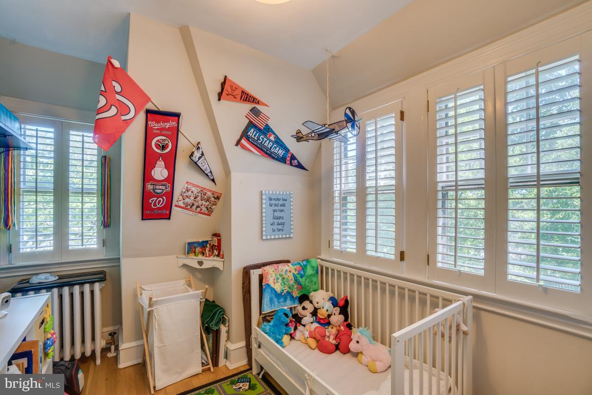 AURORA HILLS - Residential Lease