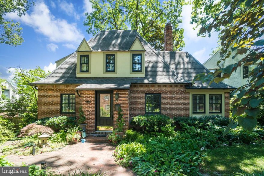 Charming 3-Level Detached Home in Prime Arlington Location! This 3-bedroom, 2-bathroom offers comfortable living across three finished levels. The expansive kitchen features ample cabinetry and space for cooking. Enjoy the outdoors in the large backyard with a patio perfect for entertaining or relaxing. The finished walkout basement includes a full bathroom, ideal for guests, a home office, or additional living space. Located just minutes from Crystal City, Pentagon City, National Landing, Metro stations, and Reagan National Airport, this home offers unbeatable access to shops, dining, parks, and major commuter routes. Available for move-in starting July 9th – schedule your tour today!