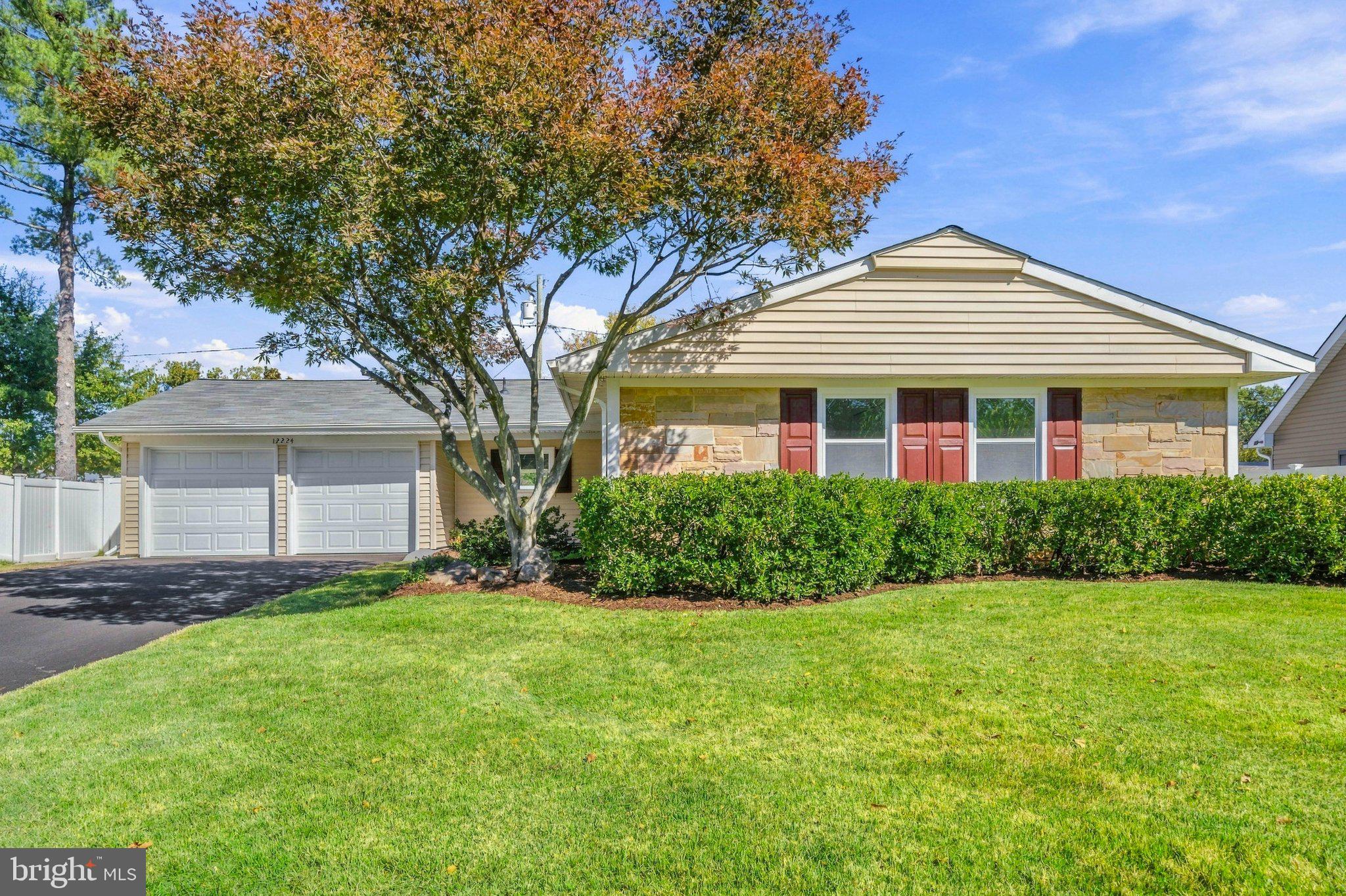 12224 WYNMORE LANE
