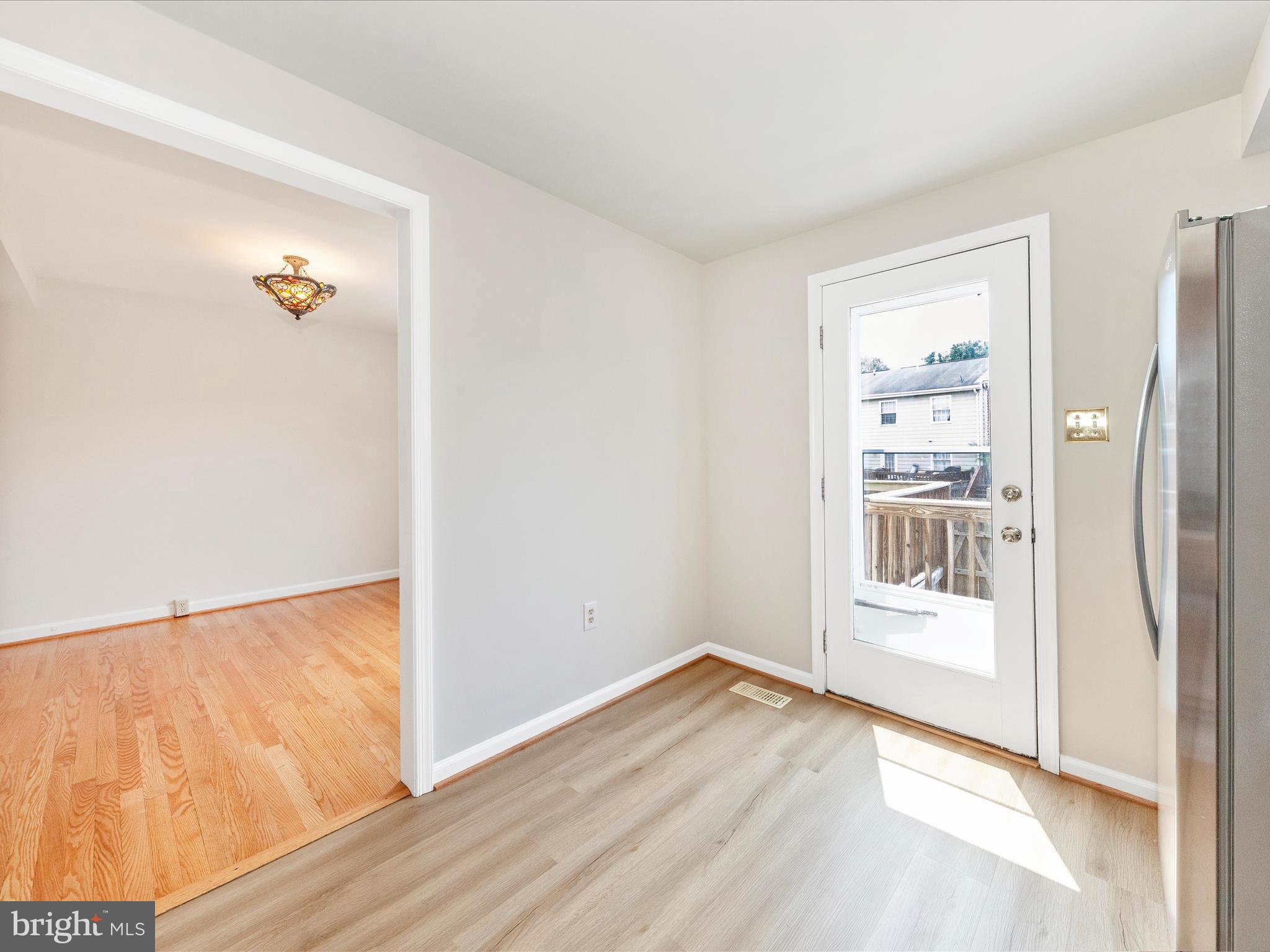 WATERSIDE - Residential