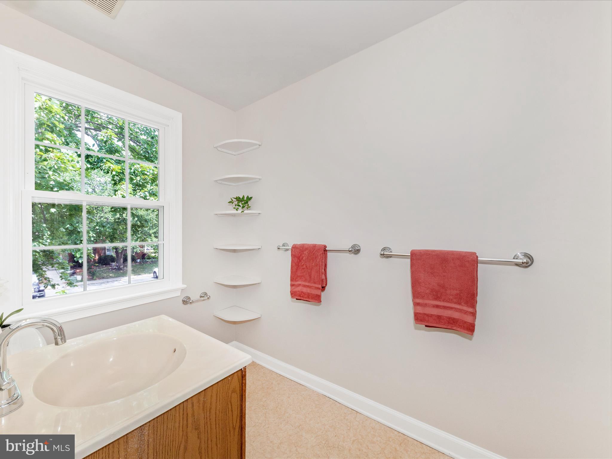 WATERSIDE - Residential