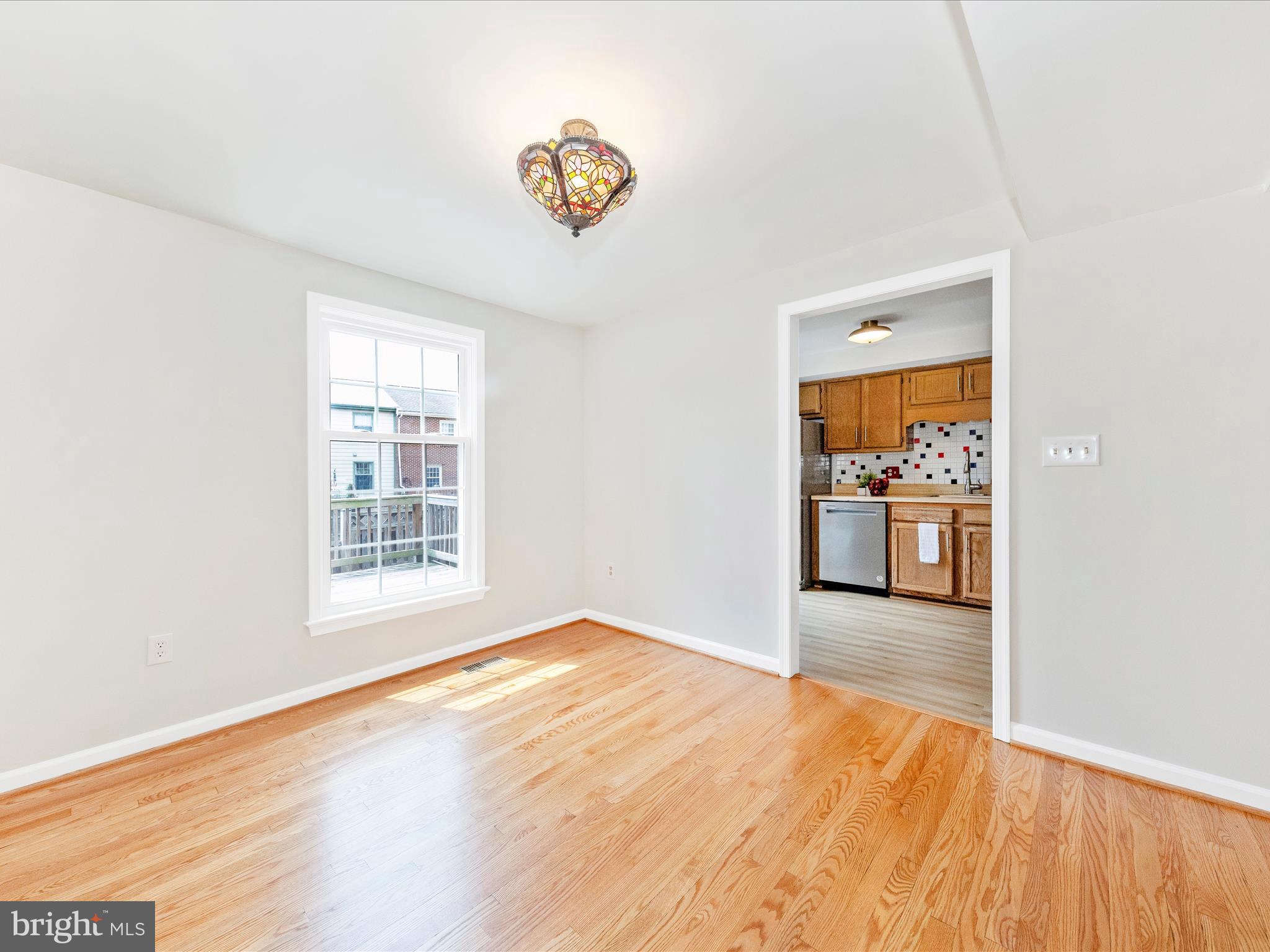 WATERSIDE - Residential