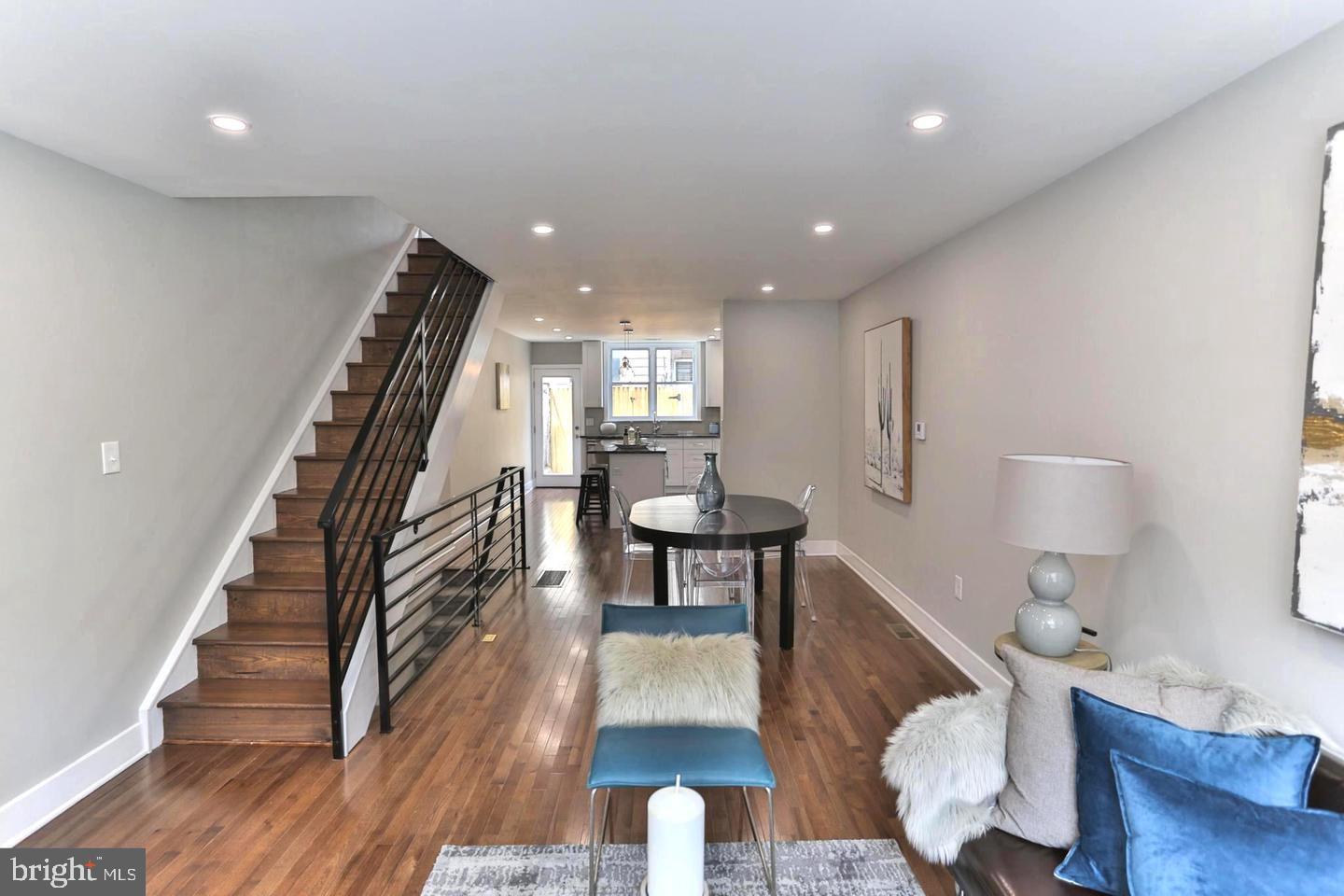 LOWER MOYAMENSING - Residential Lease