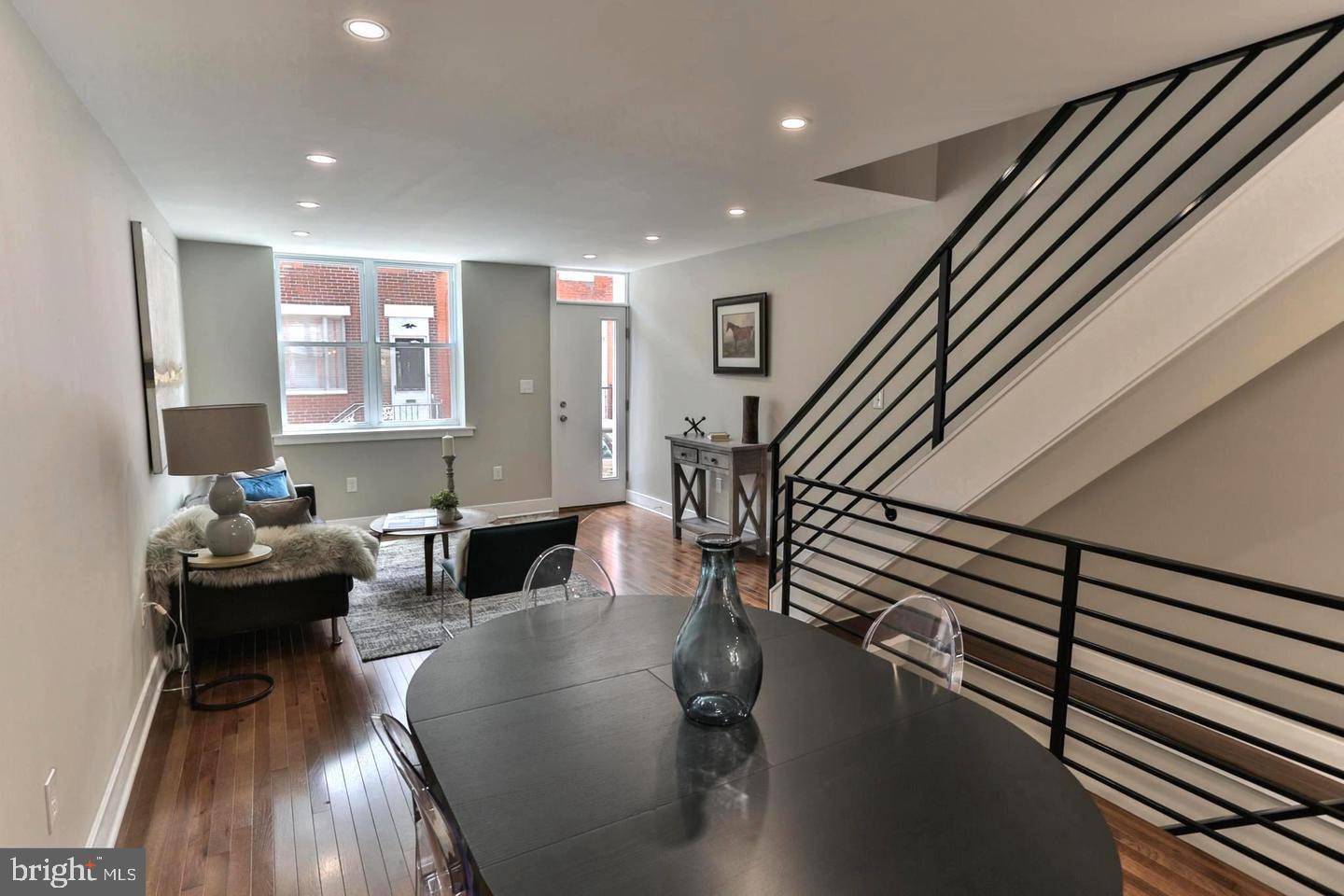 LOWER MOYAMENSING - Residential Lease