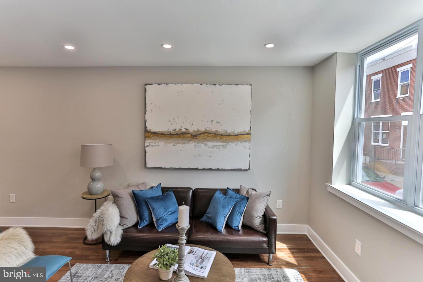 LOWER MOYAMENSING - Residential Lease